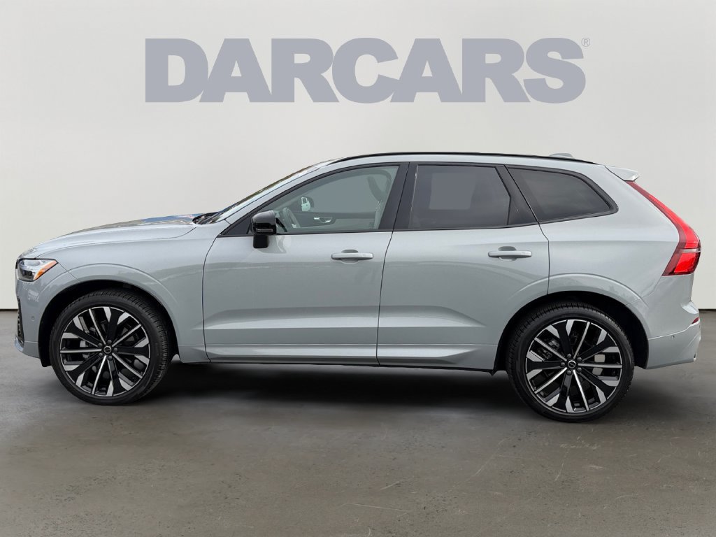 Used 2026 Volvo XC60 B5 Ultra w/ Climate Package AWD/4WD image 4