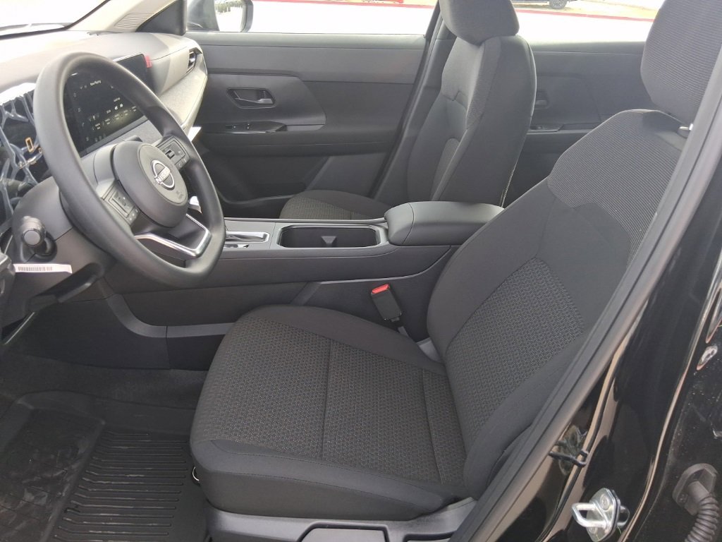 New 2026 Nissan Kicks S image 21