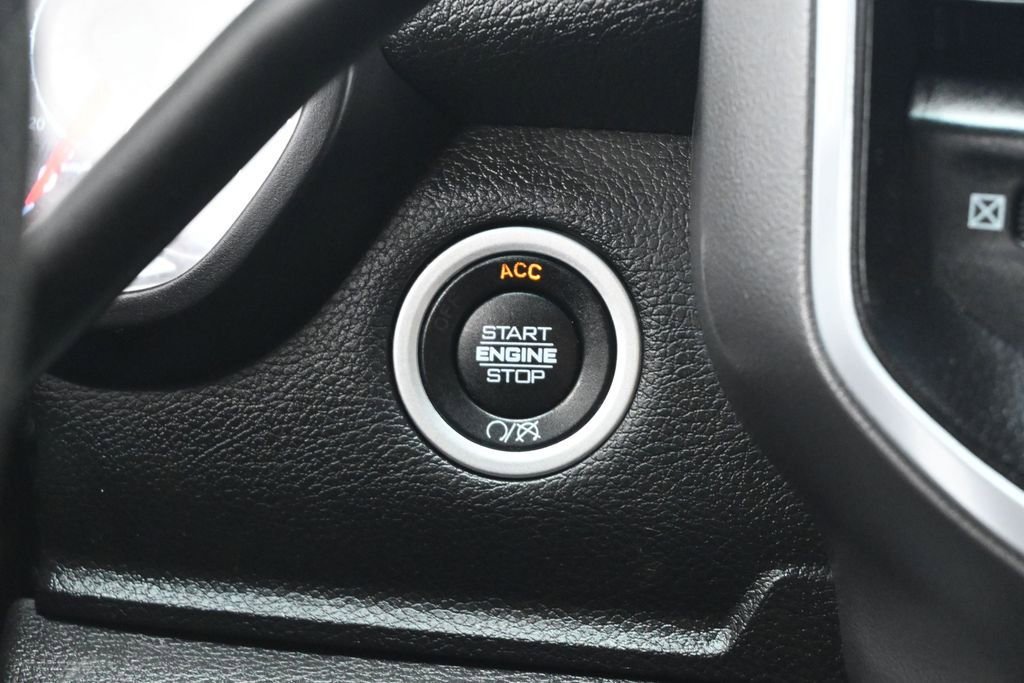 Used 2022 RAM 2500 Big Horn AWD/4WD image 13
