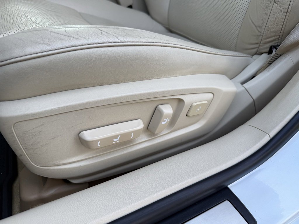 Used 2014 Lexus ES 350 image 23