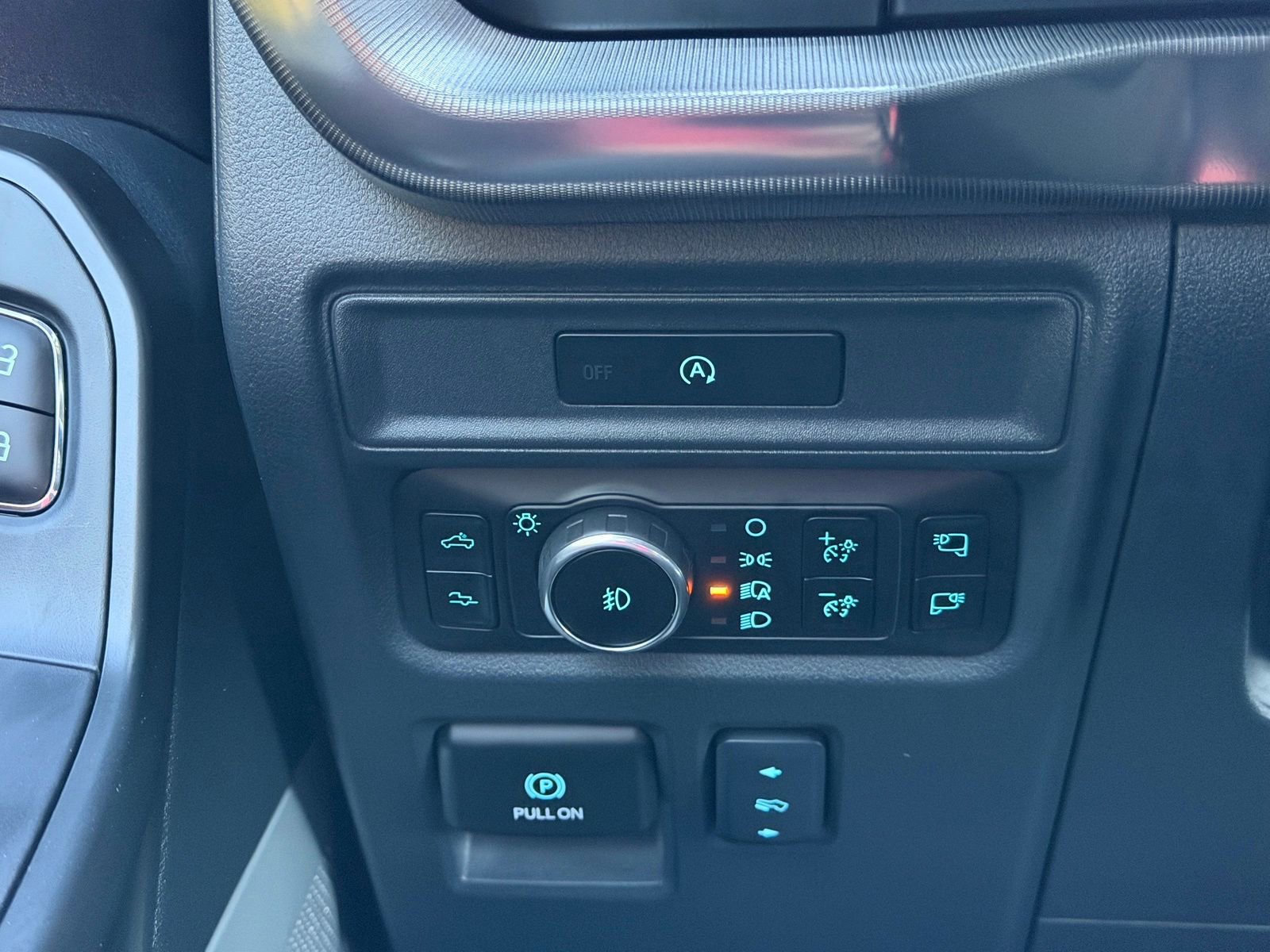 Used 2025 Ford F150 Raptor AWD/4WD image 11