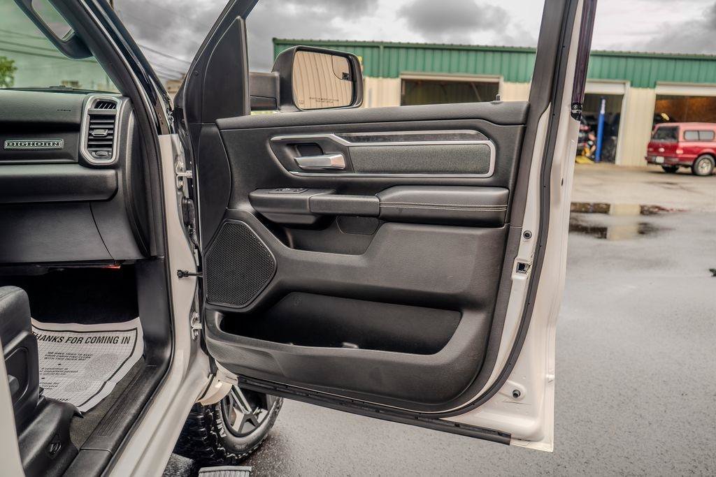Used 2023 RAM 1500 Big Horn AWD/4WD image 23