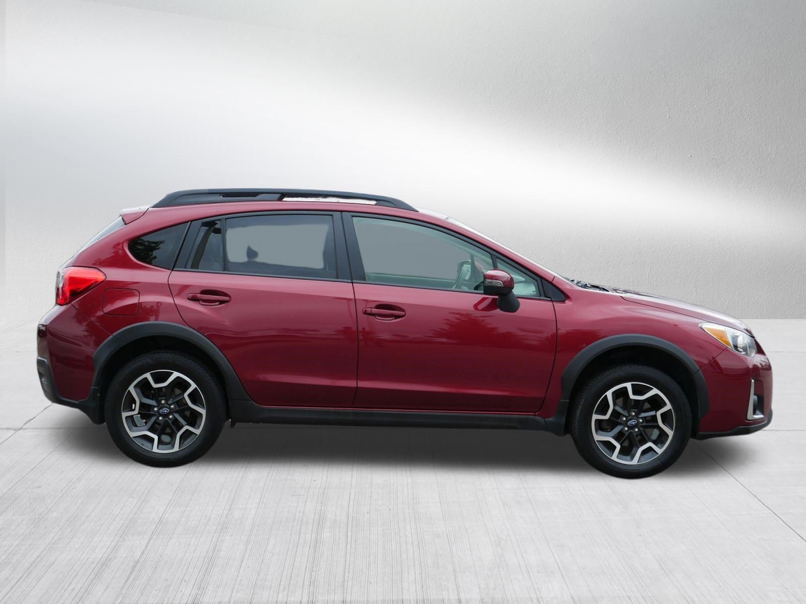Used 2017 Subaru Crosstrek 2.0i Limited w/ Popular Package #2 AWD/4WD image 8