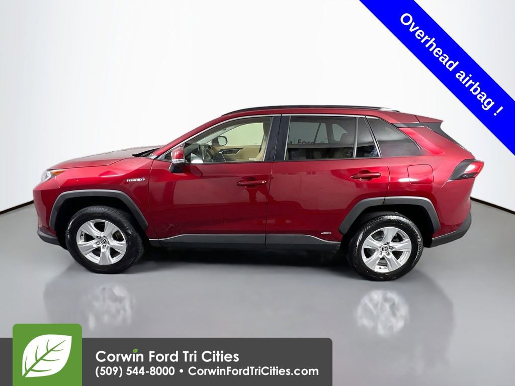 Used 2020 Toyota RAV4 XLE image 6