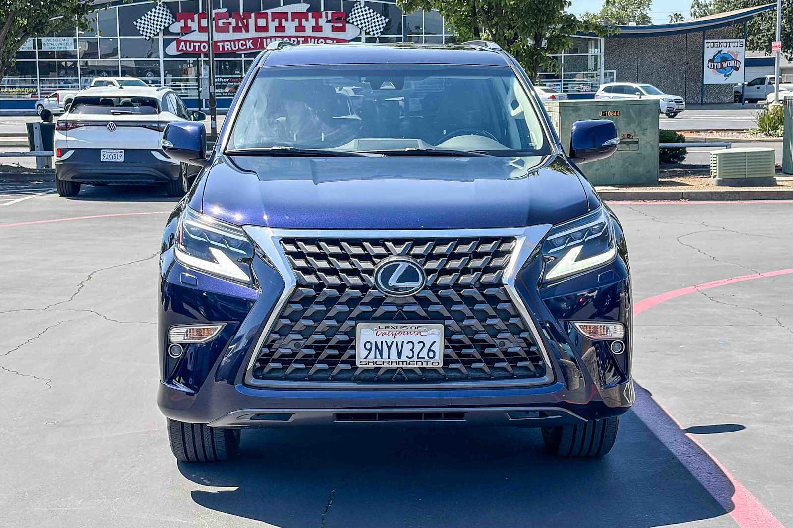Certified 2021 Lexus GX 460 Premium w/ Premium Package AWD/4WD image 6