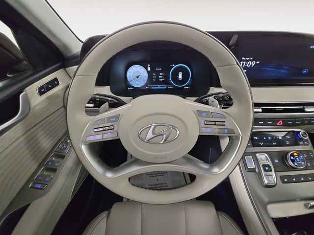 Used 2025 Hyundai Palisade Calligraphy AWD/4WD image 12