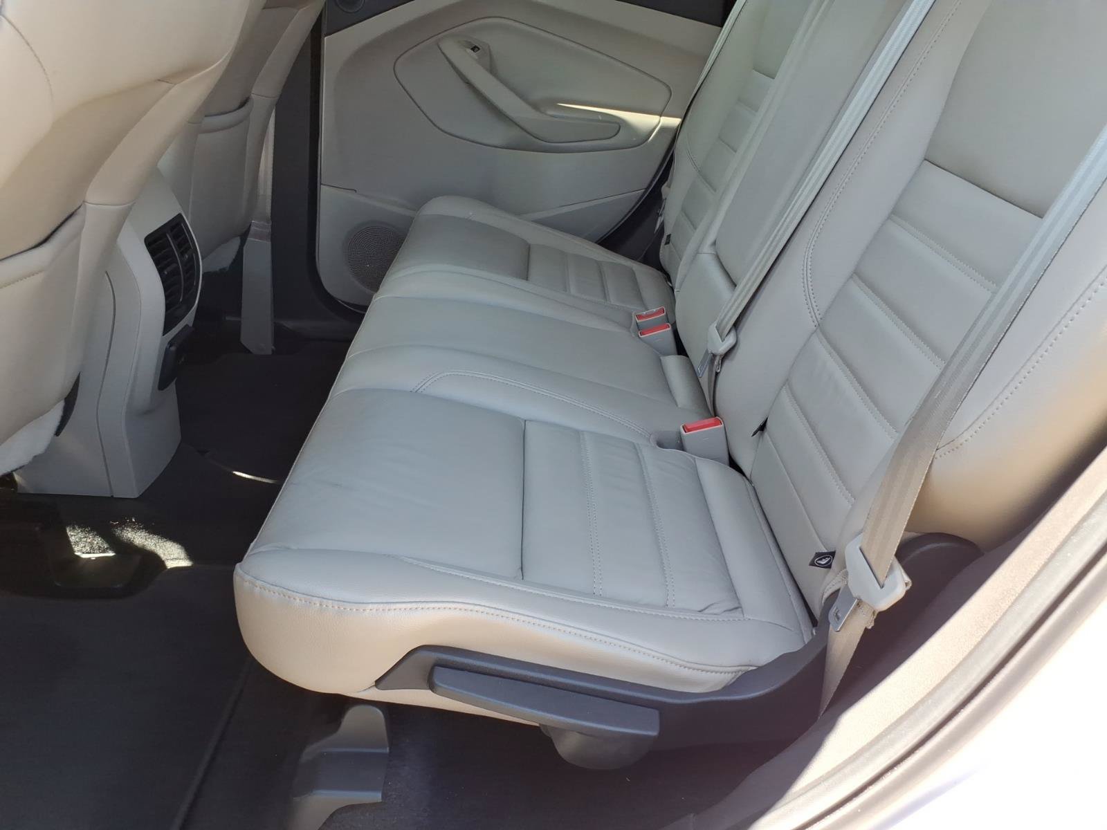 Used 2017 Ford Escape Titanium AWD/4WD image 11