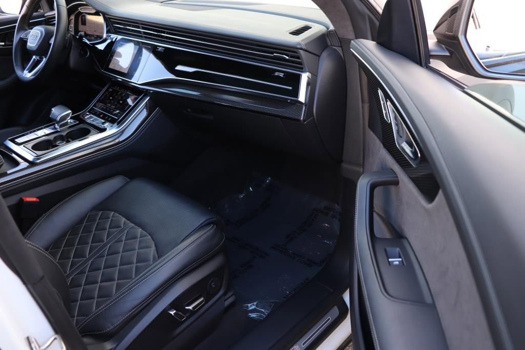 Used 2023 Audi SQ8 Prestige image 30