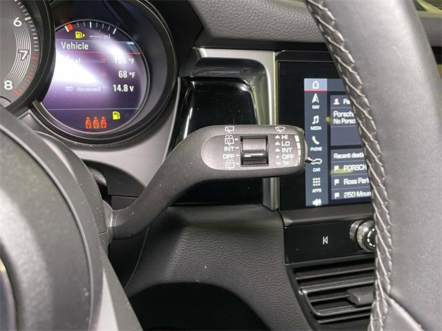 Used 2025 Porsche Macan image 45