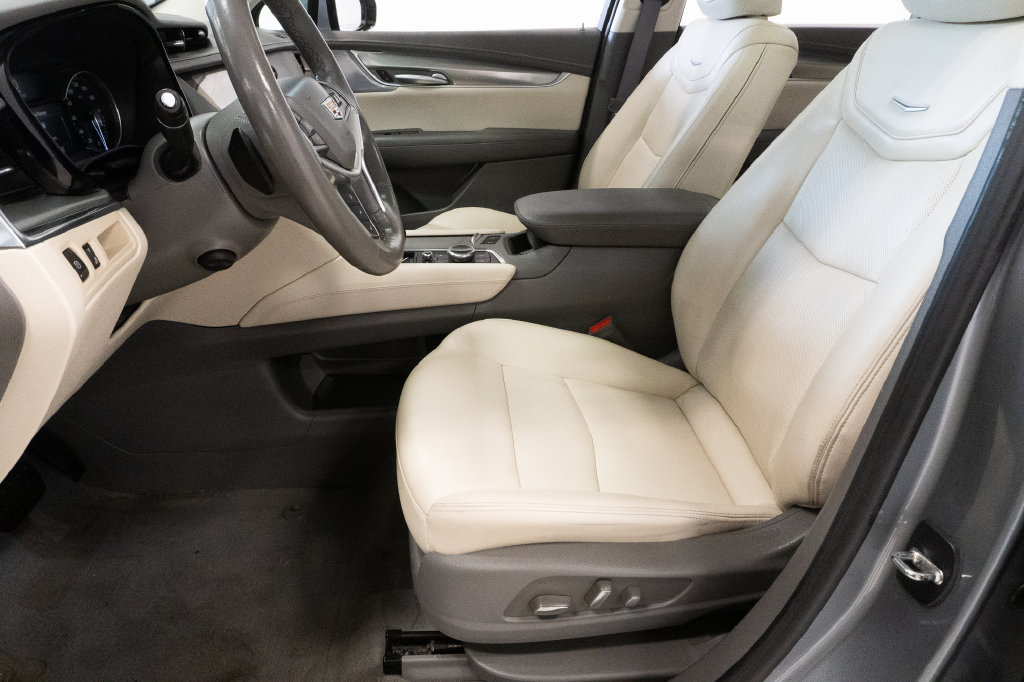 Used 2023 Cadillac XT5 Premium Luxury AWD/4WD image 12