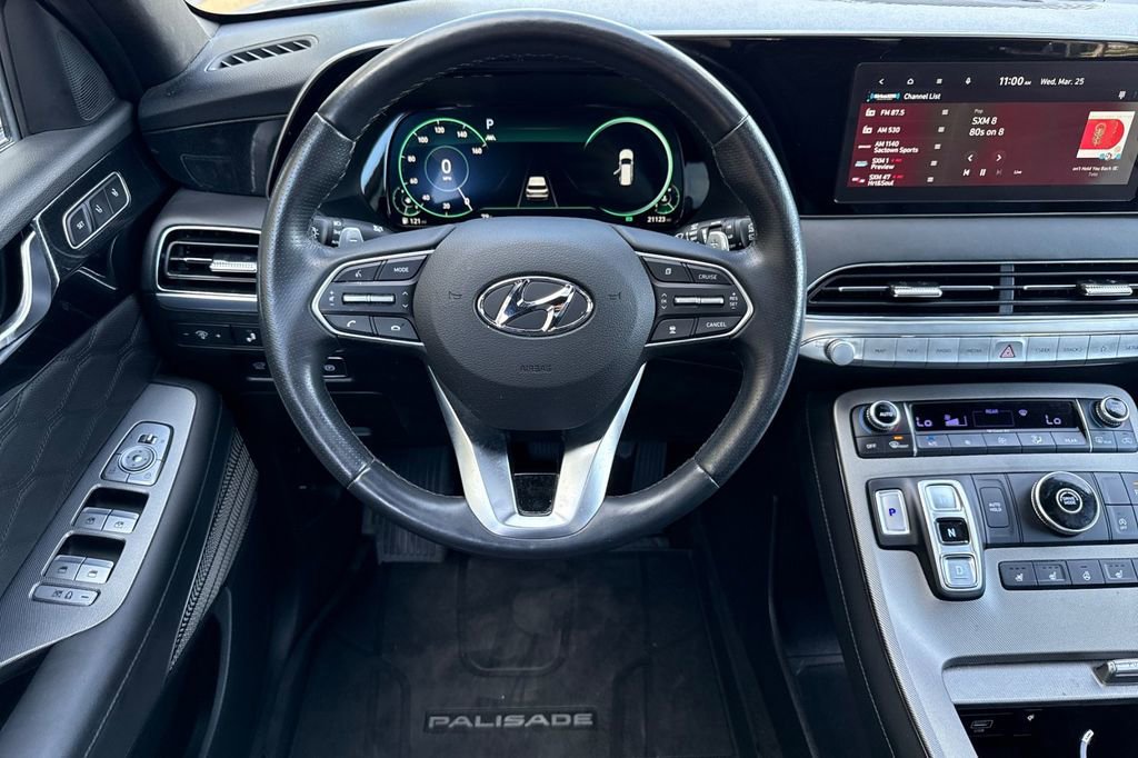 Used 2022 Hyundai Palisade Calligraphy w/ Winter Package image 12