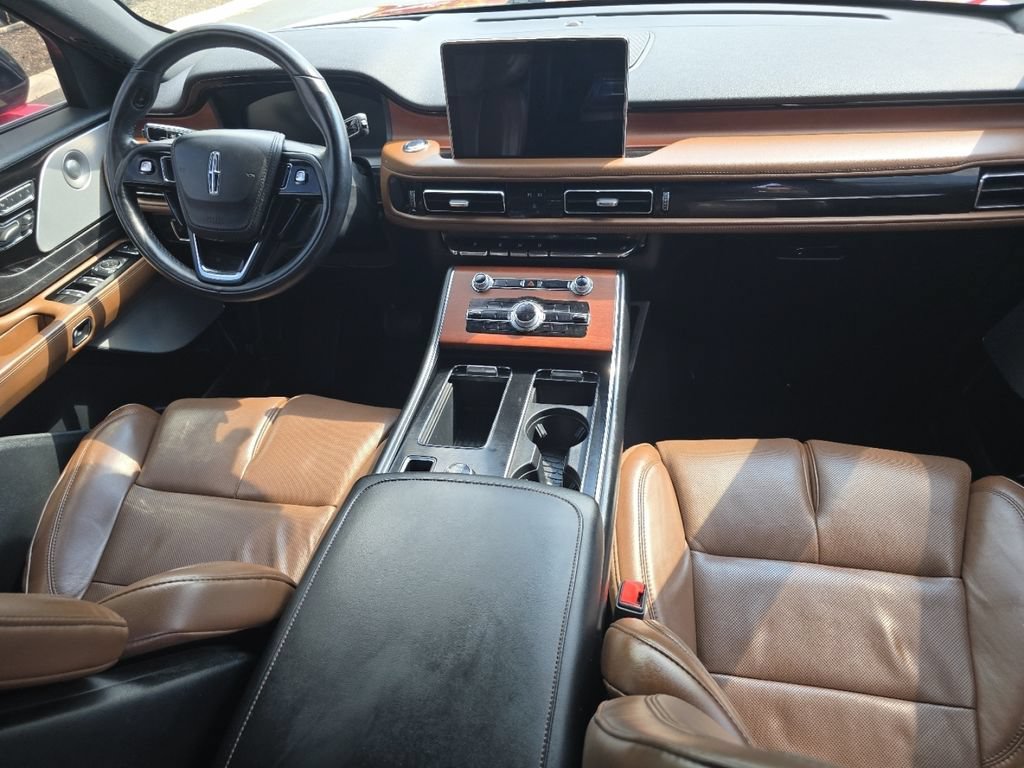 Used 2020 Lincoln Aviator Reserve w/ Equipment Group 202A AWD/4WD image 23