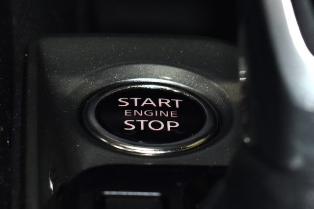 Used 2025 Nissan Altima 2.5 SV FWD image 19
