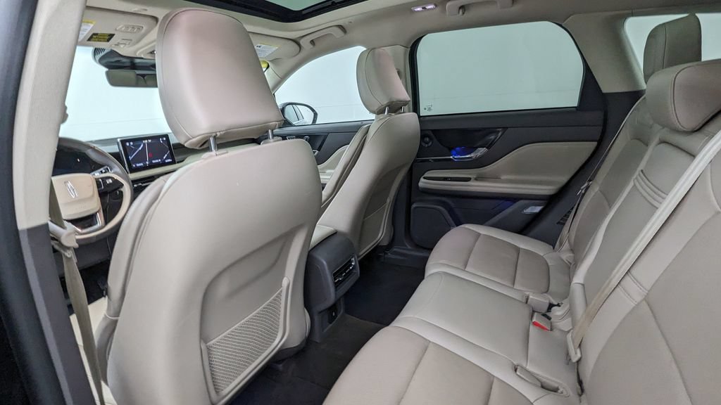 Used 2021 Lincoln Corsair Reserve FWD image 34