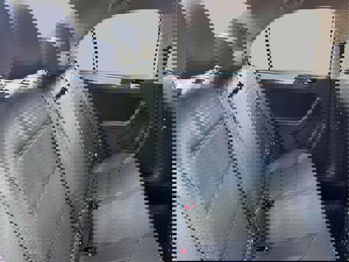 Used 2012 Volkswagen Jetta TDI image 26