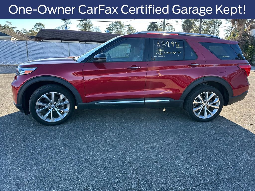 Used 2023 Ford Explorer Platinum w/ Technology Package image 2