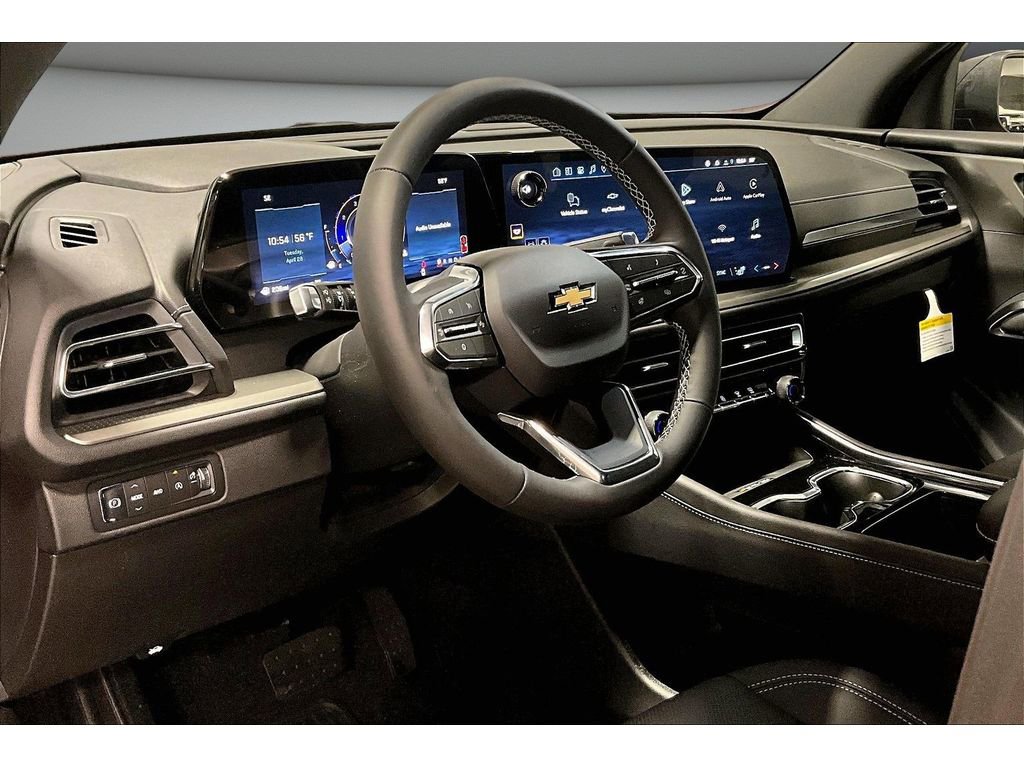 New 2026 Chevrolet Traverse LT w/ Driver Confidence Package AWD/4WD image 9