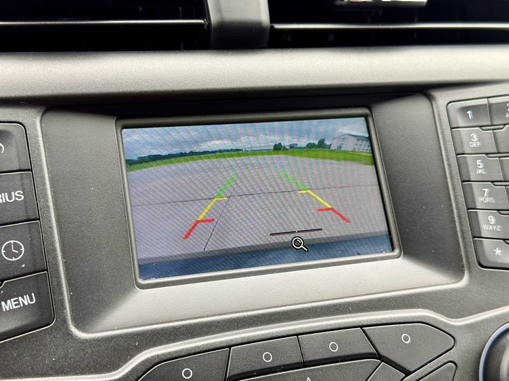 Used 2015 Ford Fusion SE FWD image 27