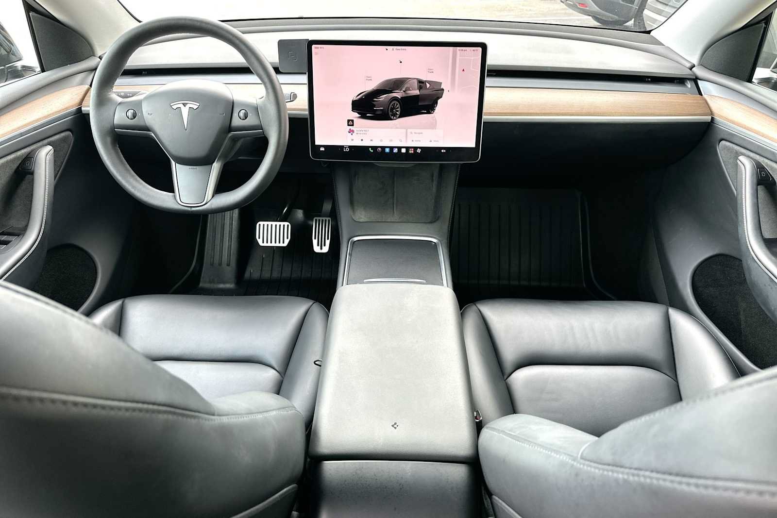 Used 2023 Tesla Model Y Long Range AWD/4WD image 25