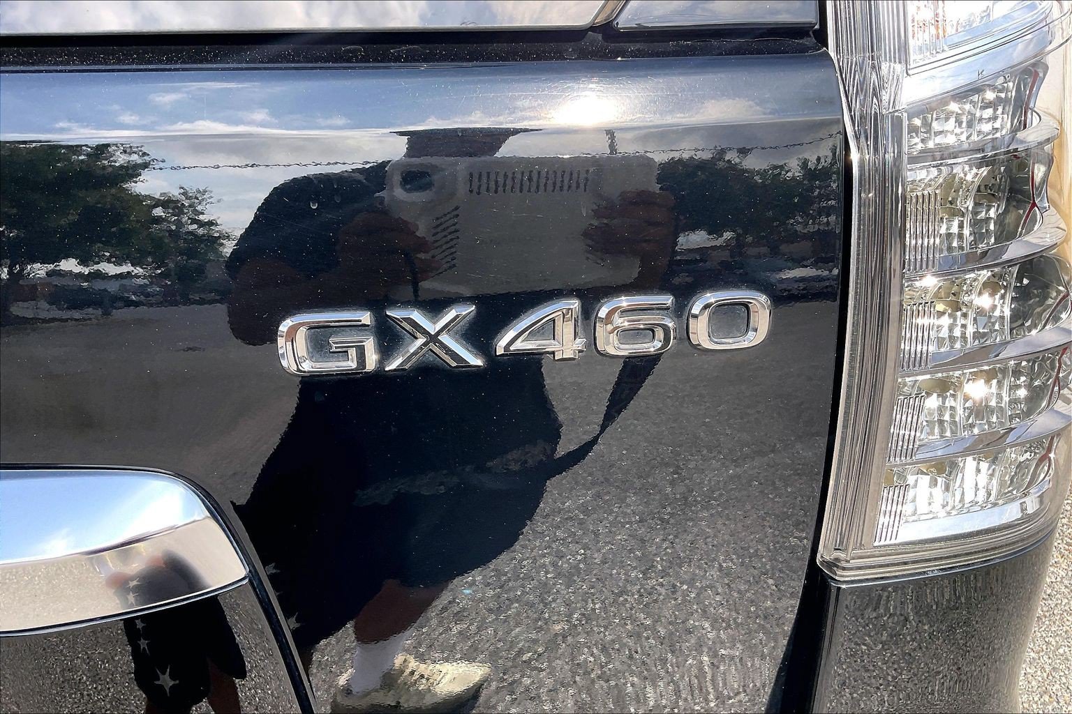 Used 2023 Lexus GX 460 Premium w/ Premium Package AWD/4WD image 10