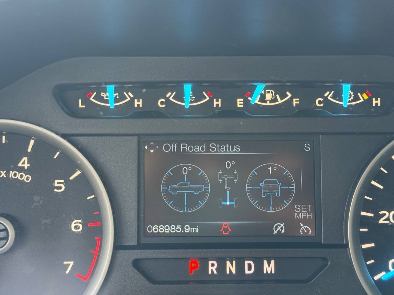 Used 2018 Ford F150 XLT w/ Equipment Group 302A Luxury AWD/4WD image 38