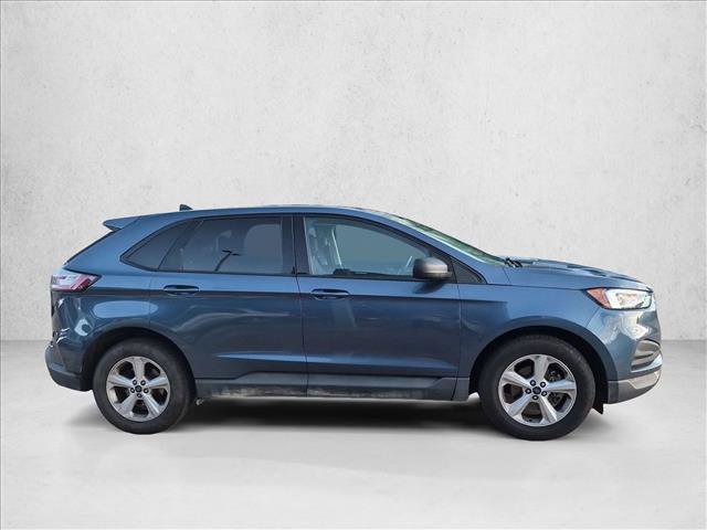 Used 2019 Ford Edge SE w/ SE Fleet Driver's Package FWD image 4