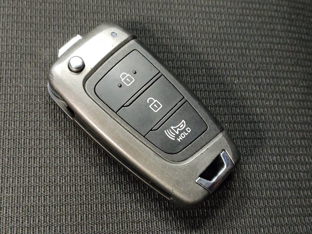 Used 2023 Hyundai Venue SEL w/ Cargo Package FWD image 32