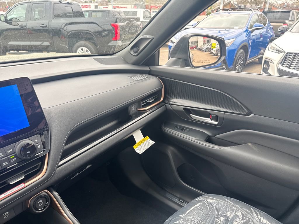 New 2026 Toyota Grand Highlander AWD Hybrid image 33