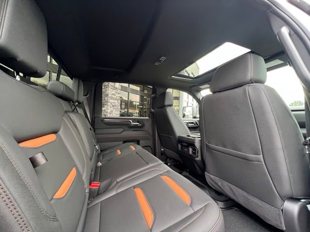 Used 2026 GMC Sierra 2500 AT4 w/ AT4 Premium Plus Package image 9