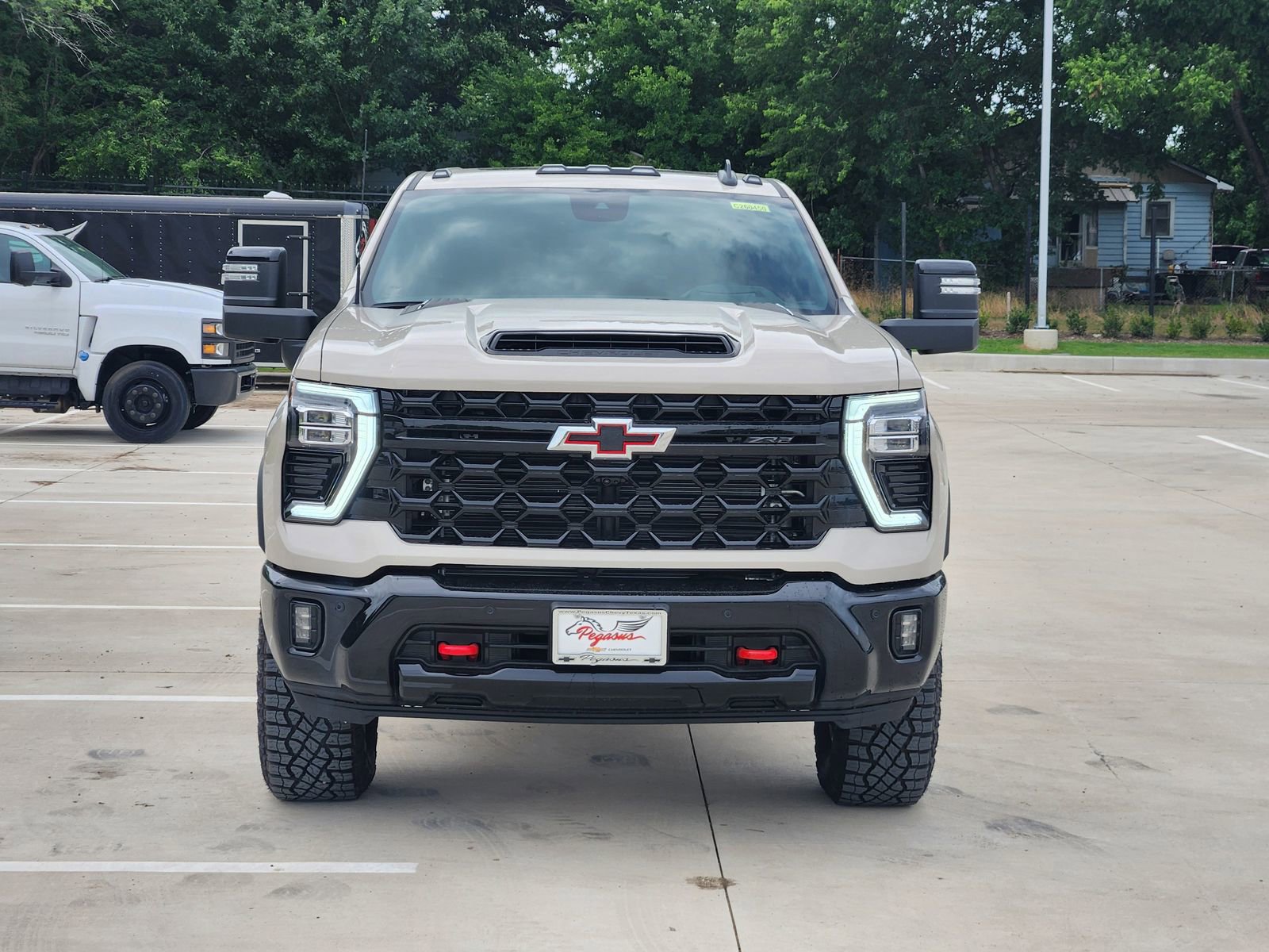 New 2026 Chevrolet Silverado 2500 ZR2 w/ LPO, Dark Essentials Package AWD/4WD image 6