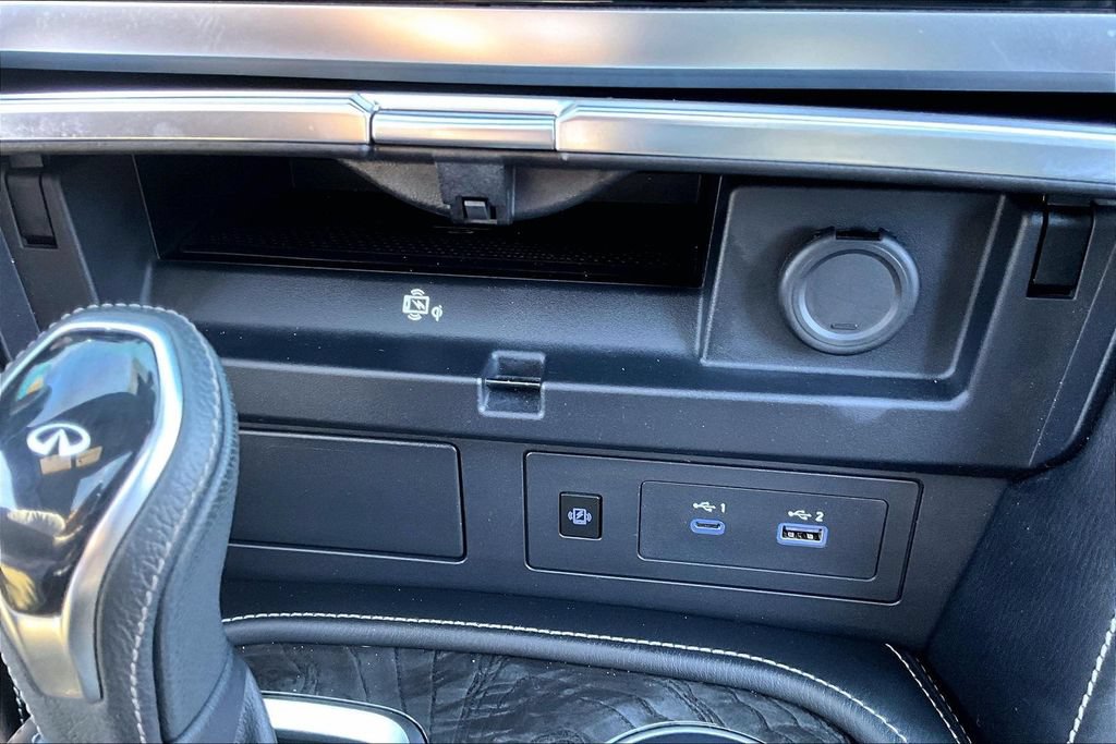 Used 2024 INFINITI QX80 Sensory w/ Cargo Package AWD/4WD image 15