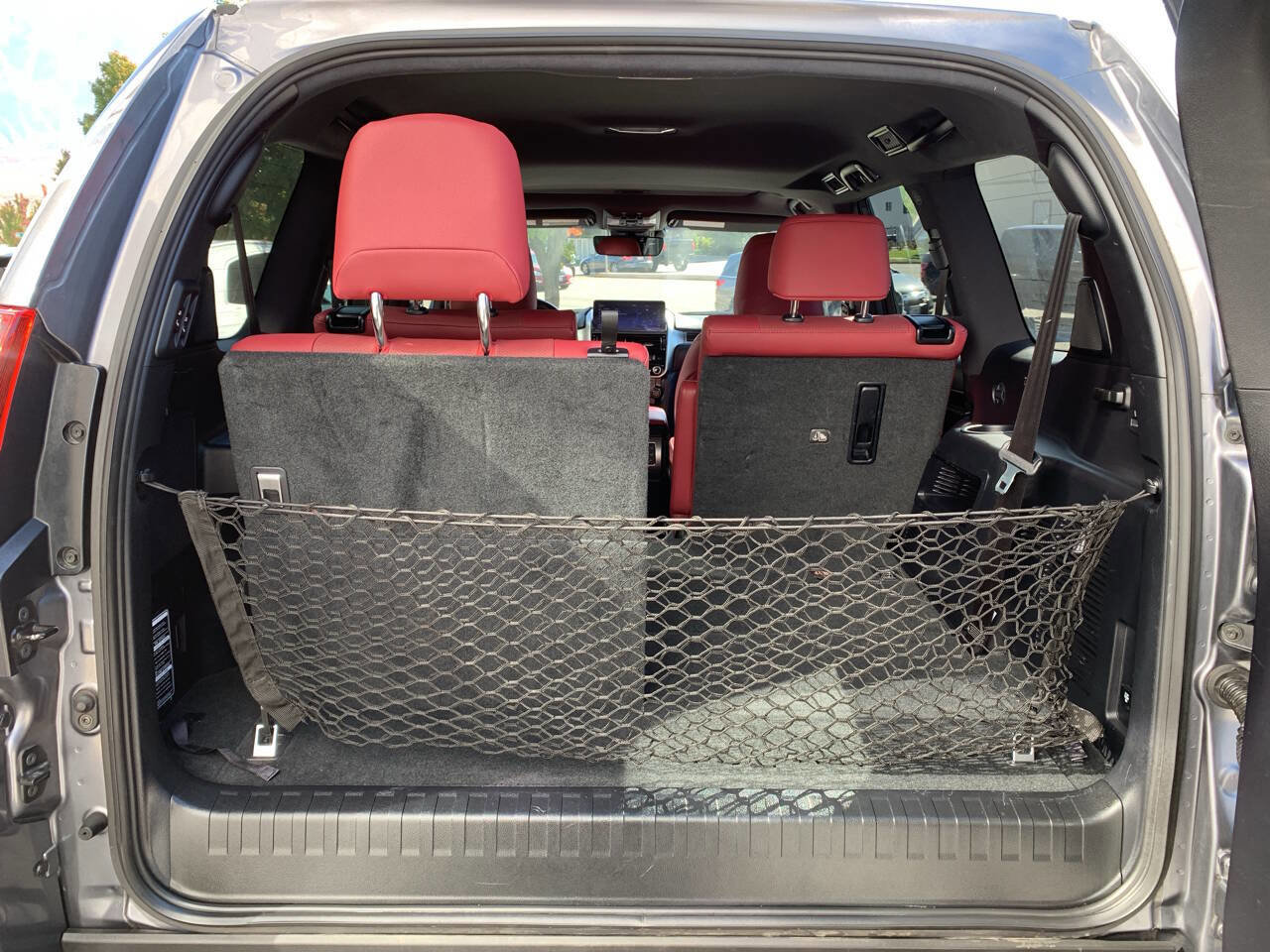 Used 2022 Lexus GX 460 Premium w/ Accessory Package image 11