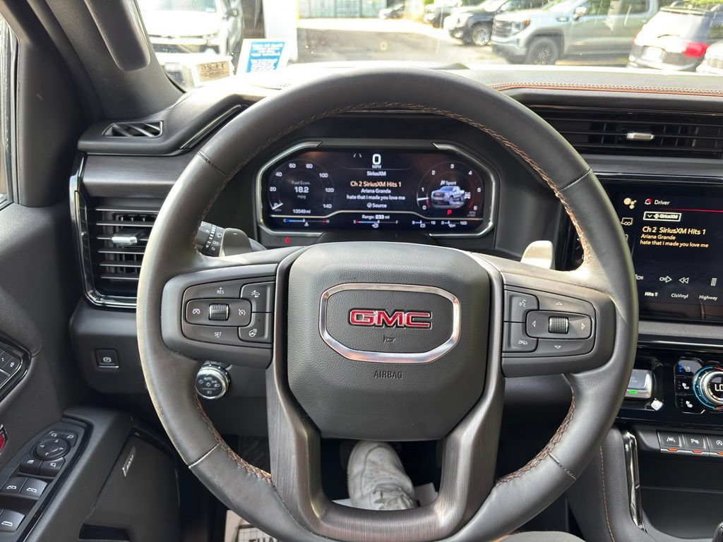 Used 2024 GMC Sierra 1500 AT4 w/ Technology Package AWD/4WD image 26