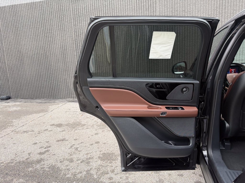 New 2026 Lincoln Aviator Reserve AWD/4WD image 26