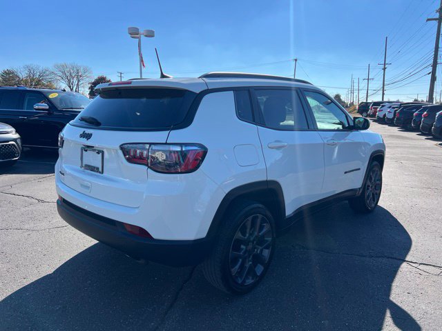 Used 2021 Jeep Compass Latitude AWD/4WD image 5