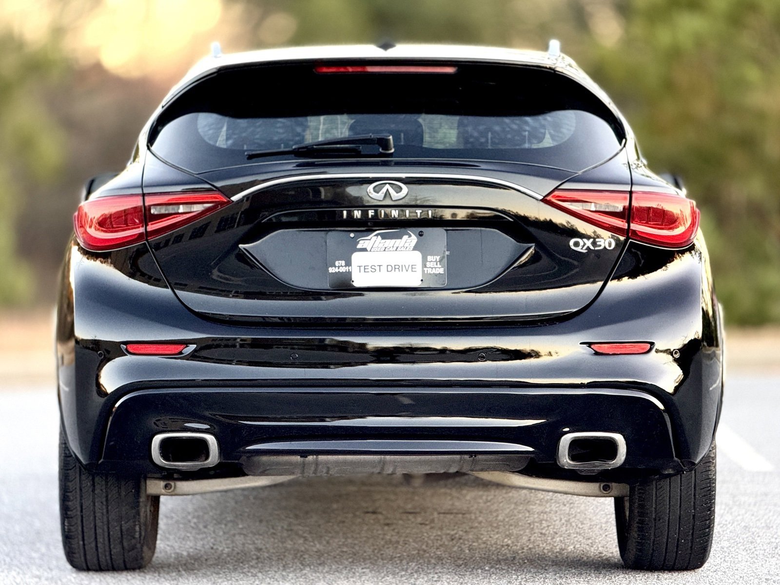 Used 2018 INFINITI QX30 Premium w/ Navigation Package image 5