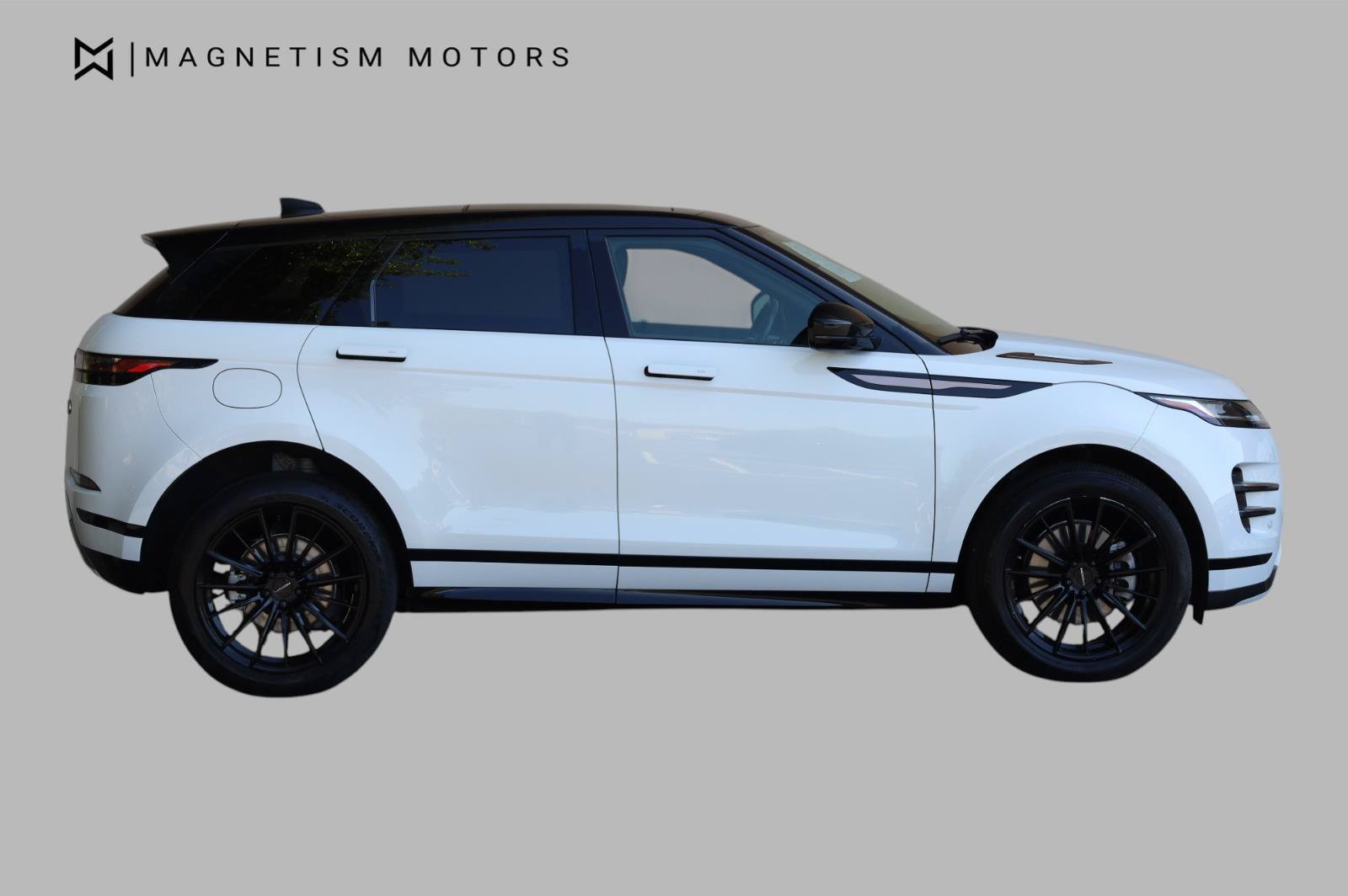 Used 2023 Land Rover Range Rover Evoque R-Dynamic S AWD/4WD image 3