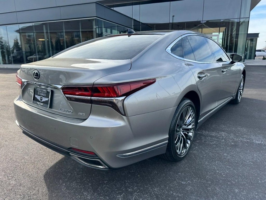 Used 2018 Lexus LS 500 AWD image 3