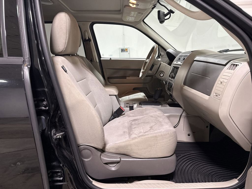 Used 2012 Ford Escape XLT image 21