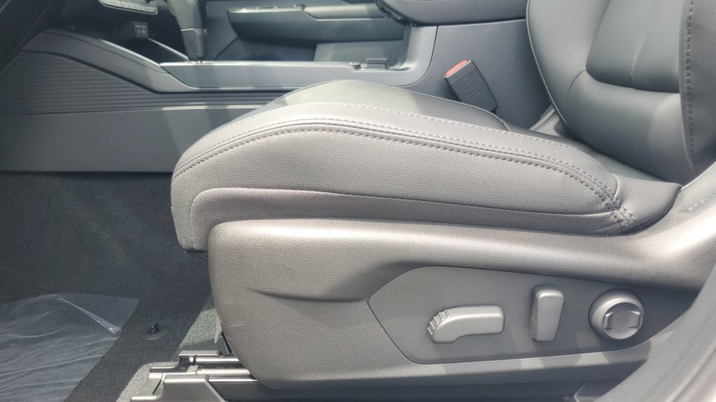 New 2026 Subaru Outback Premium AWD/4WD image 7