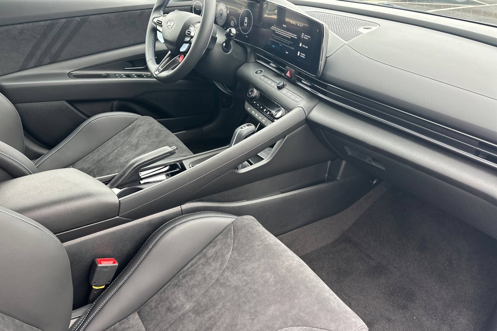 New 2026 Hyundai Elantra N FWD image 16
