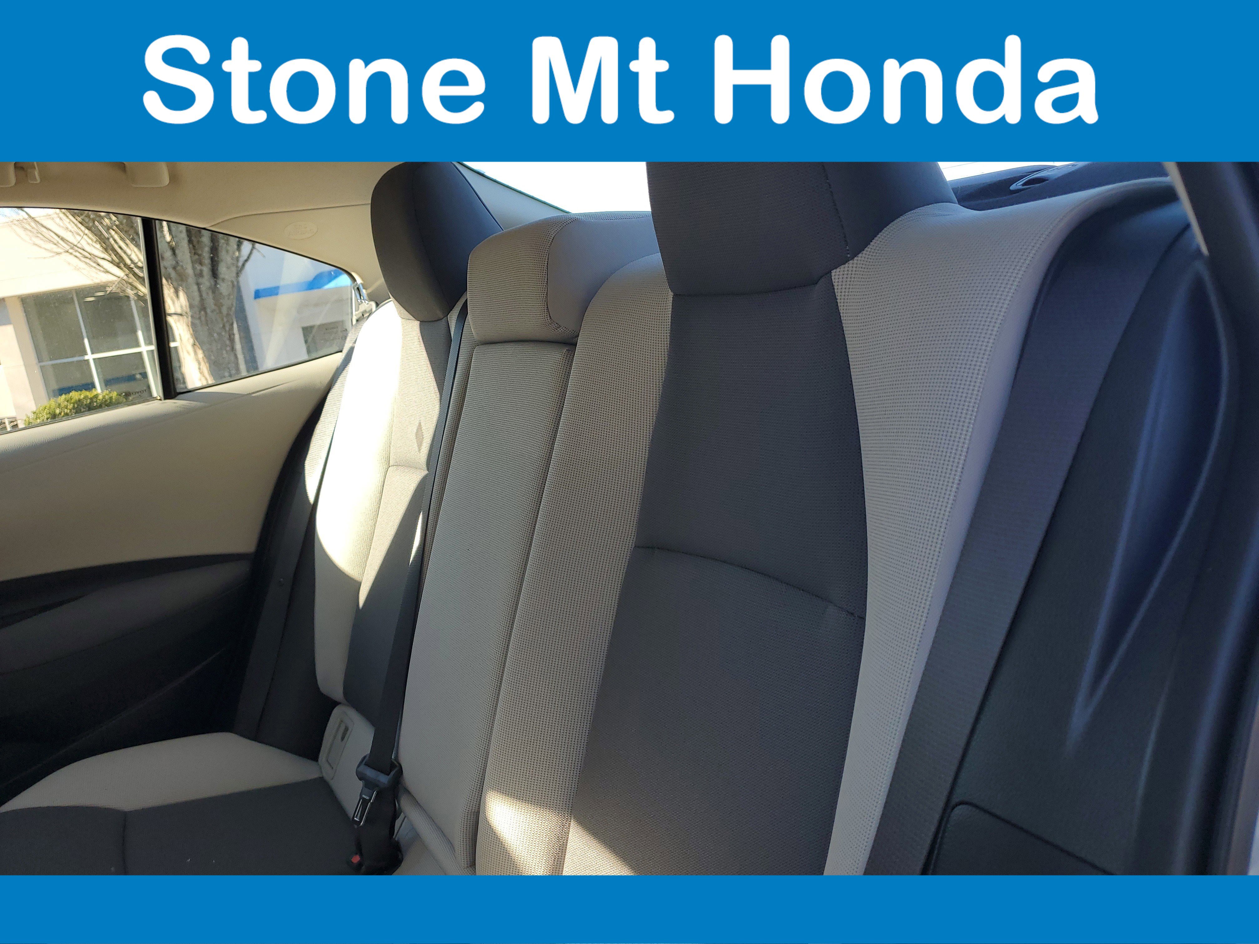 Used 2025 Toyota Corolla LE image 11