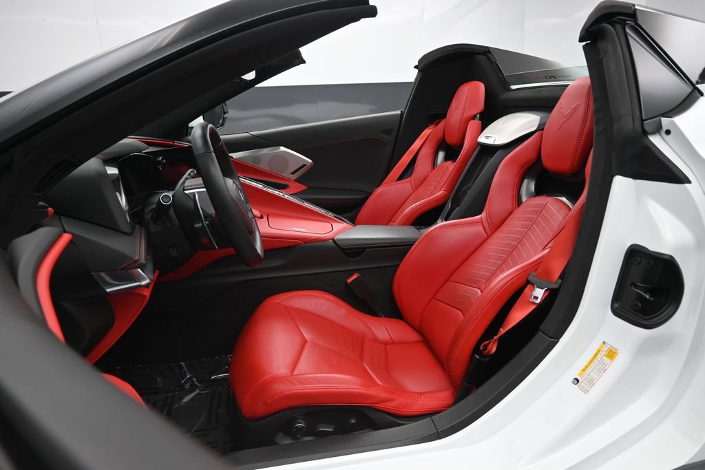Used 2023 Chevrolet Corvette Stingray Premium Conv w/ Z51 Performance Package RWD image 24