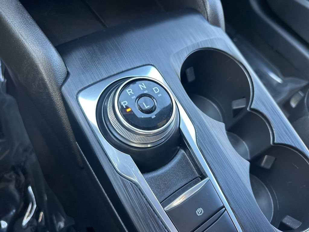 Used 2025 Ford Escape ST-Line image 16