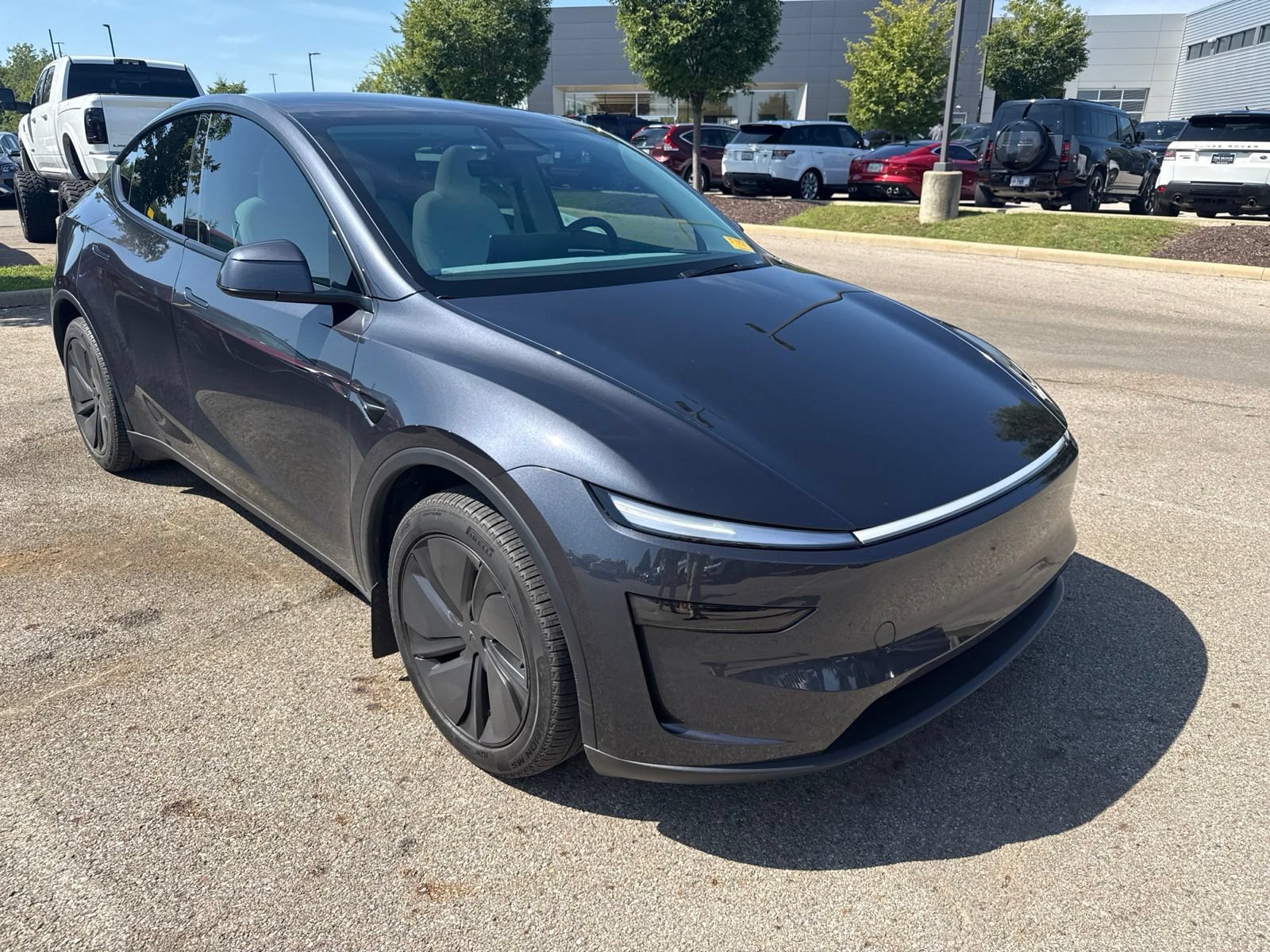 Used 2026 Tesla Model Y Long Range AWD/4WD image 3