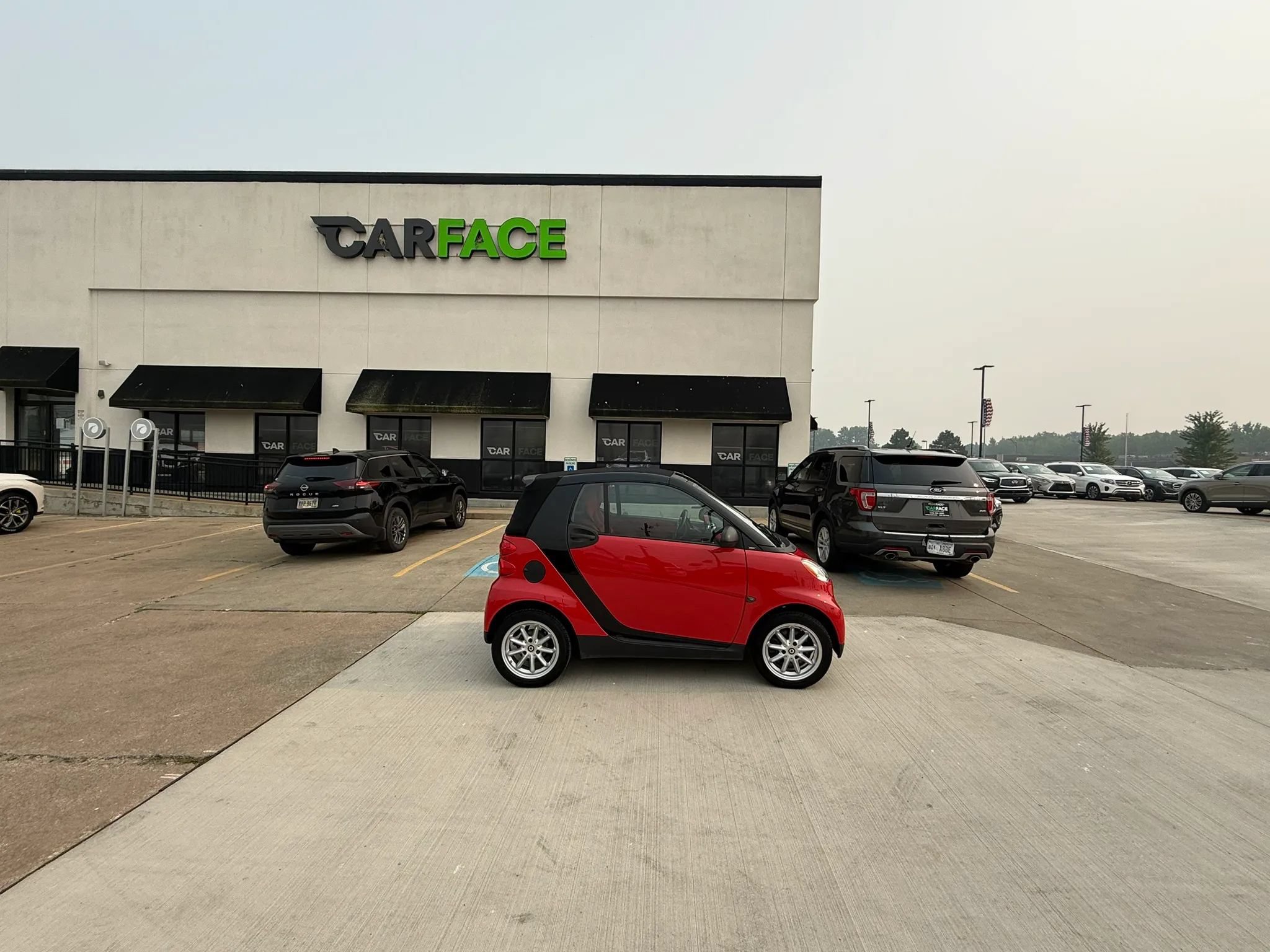 Used 2009 smart fortwo passion RWD image 16