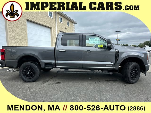 New 2025 Ford F250 XLT w/ Black Appearance Package image 15