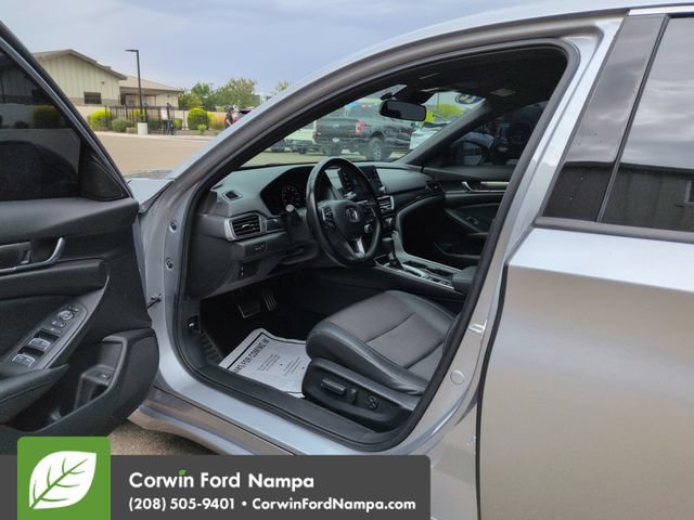 Used 2022 Honda Accord Sport image 9