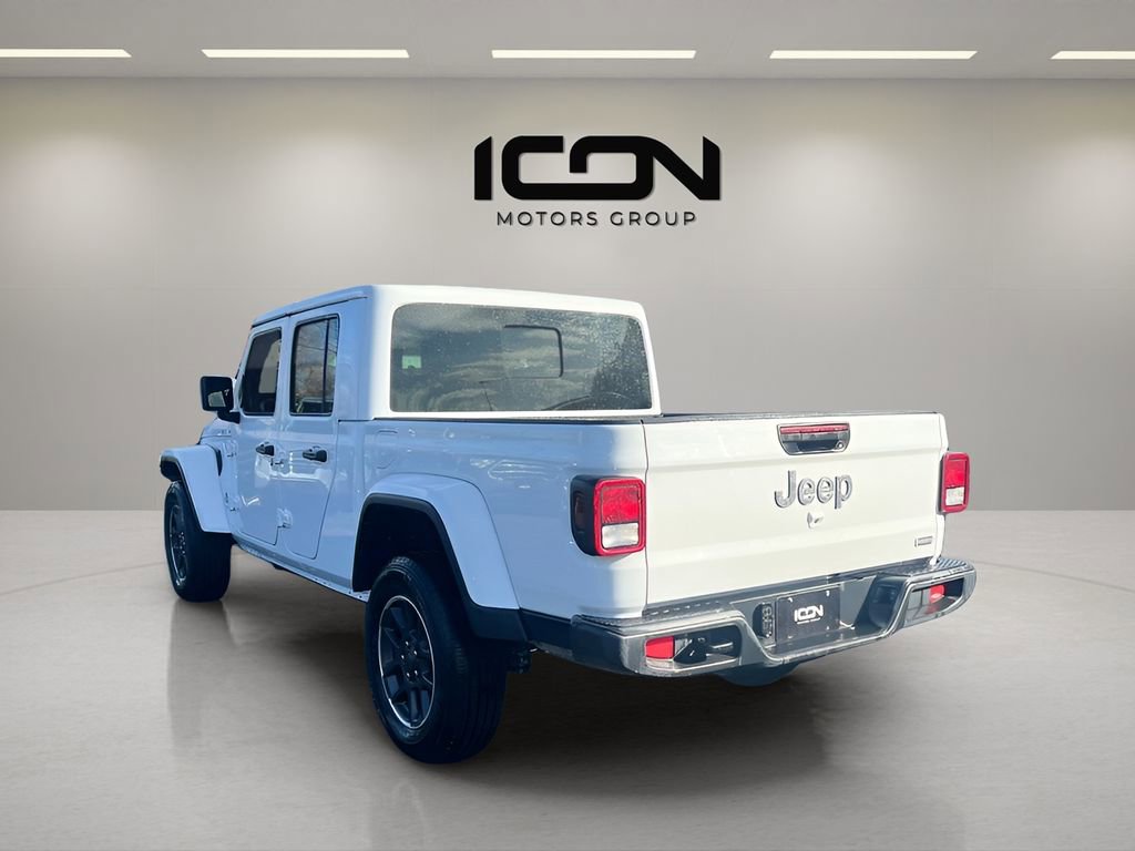 Used 2023 Jeep Gladiator Overland image 5
