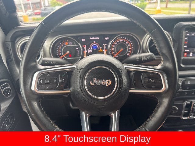 Used 2018 Jeep Wrangler Unlimited Sahara AWD/4WD image 18
